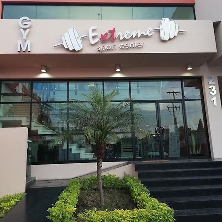 Hotel Real Zapopan Zewnętrze zdjęcie