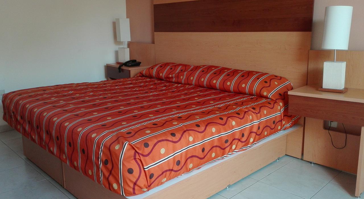 Hotel Real Zapopan Zewnętrze zdjęcie