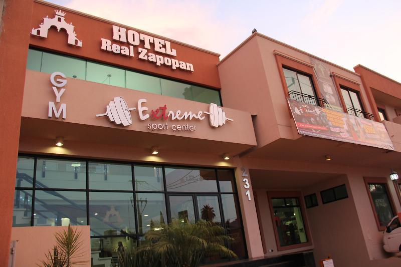 Hotel Real Zapopan Zewnętrze zdjęcie